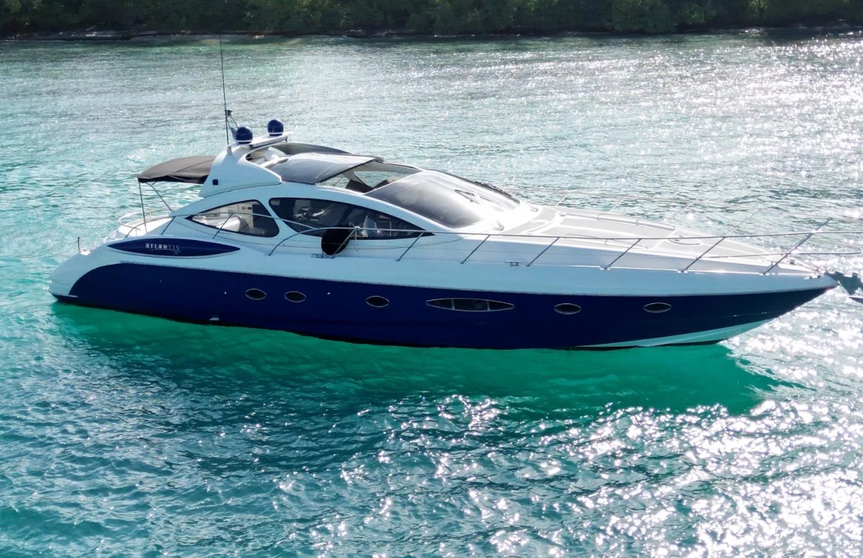 Recover Boat Seats in Miami: Upgrade Comfort and Style for Your Boat