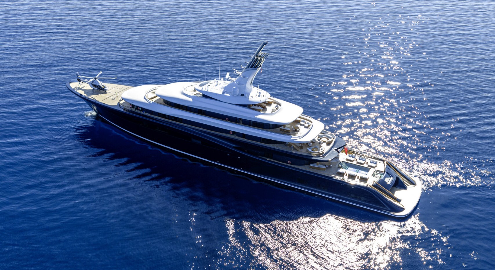 Why Reupholstering a Boat Can Enhance Your Miami Vacation Experience