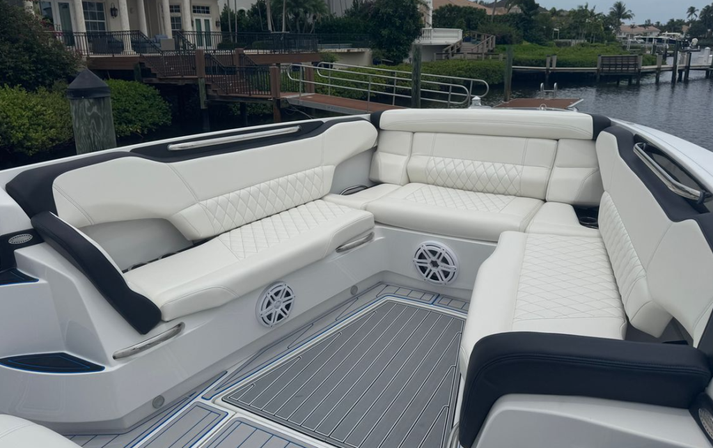 Experts Reveal Amazing Upholstery for Boat Upgrades Shaping Miami’s Modern Boating Lifestyle Experts Reveal Amazing Upholstery for Boat Upgrades Shaping Miami’s Modern Boating Lifestyle